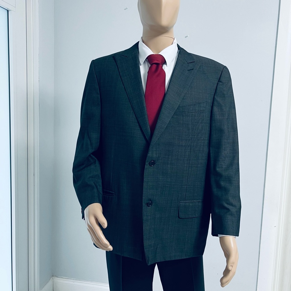 D&G Stylish Gray Suit 42